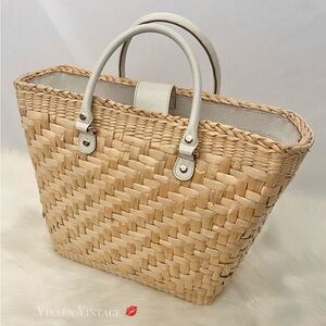 VINTAGE KATE SPADE WOVEN STRAW LEATHER HANDLE TOTE IN OSPREY PINK CORAL PRINT